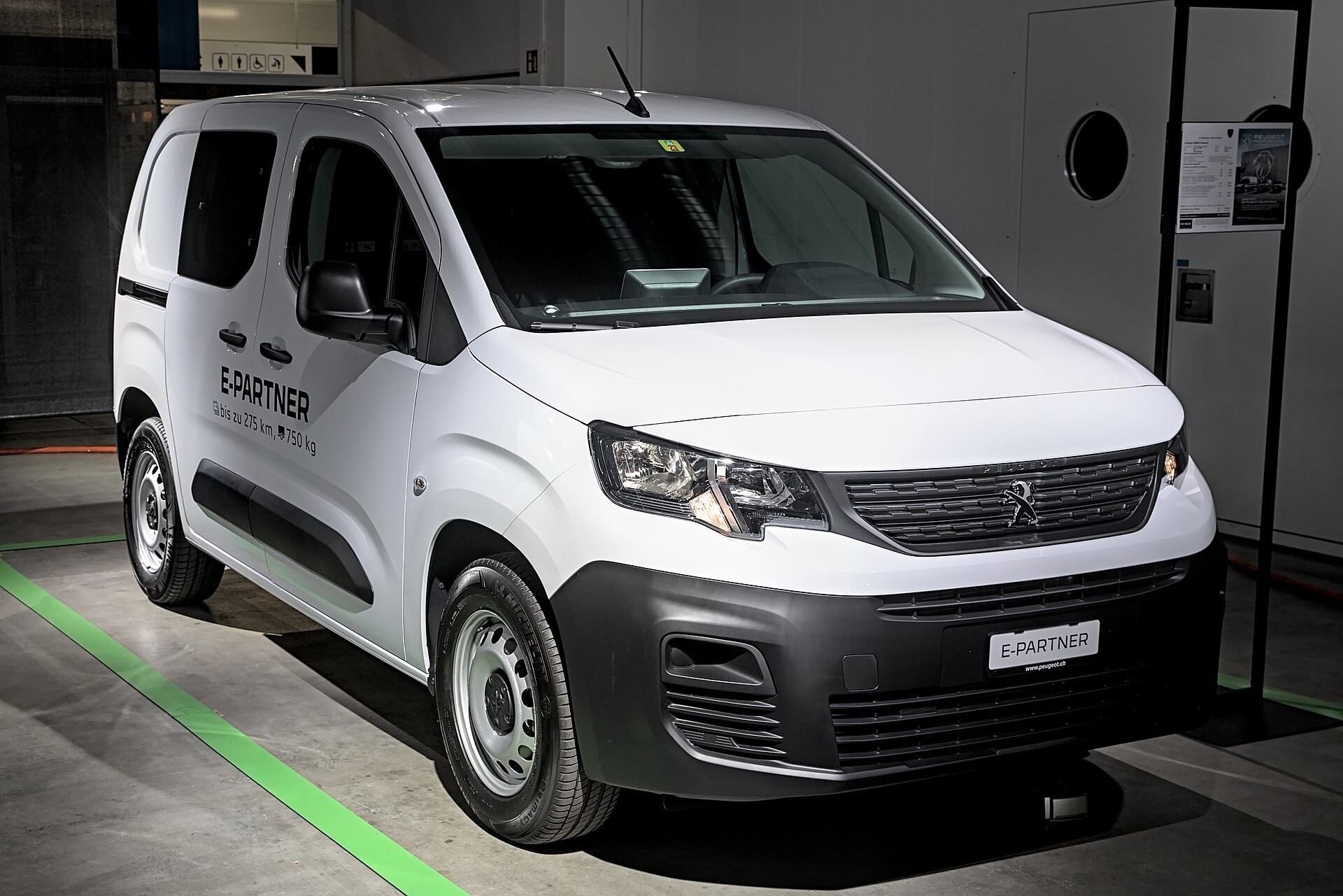 Peugeot  вернется в «24 часа Ле-Мана» с новым гибридным гиперкаром мощностью 670 л. с.